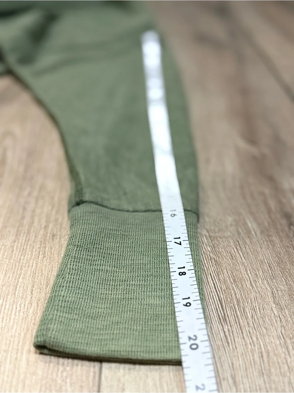 Free People Pullover Slouchy Off the Shoulder Long Sleeve Sage Green Size Small